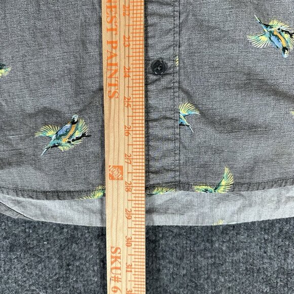 VANS Shirt Mens M Grey AOP Parrots Short Sleeve Button Up Pocket Skate Adult - Picture 7 of 7